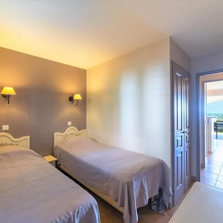 Daire Les Restanques Golfe Saint Tropez-3 By Interhome