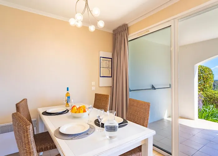 Daire Les Restanques Golfe Saint Tropez-3 By Interhome Grimaud