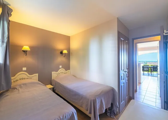 Daire Les Restanques Golfe Saint Tropez-3 By Interhome