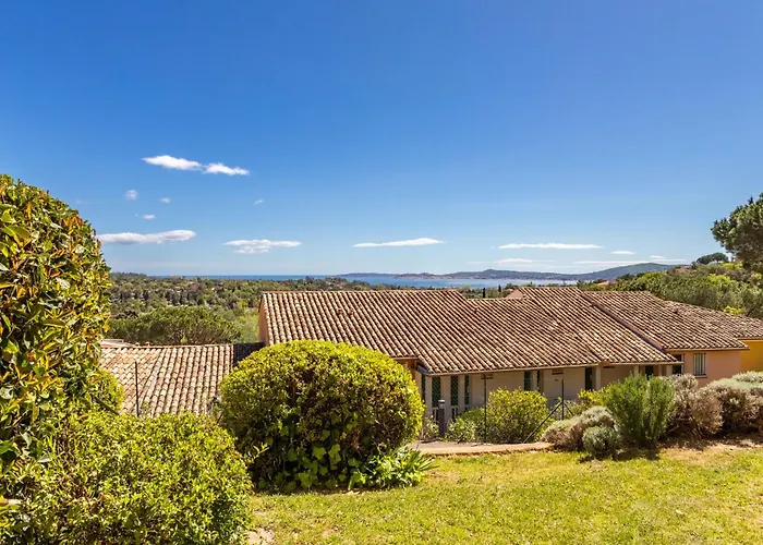 Daire Les Restanques Golfe Saint Tropez-3 By Interhome *