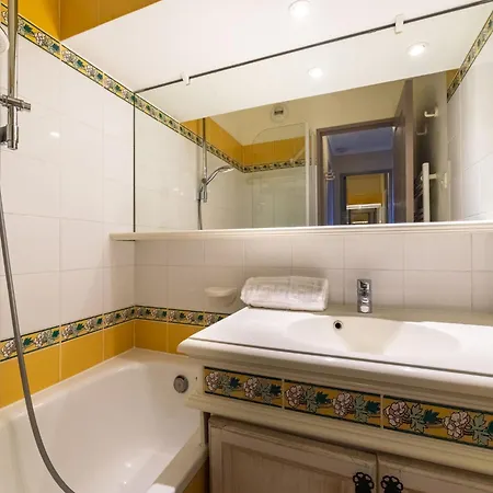 Les Restanques Golfe Saint Tropez-3 By Interhome Grimaud