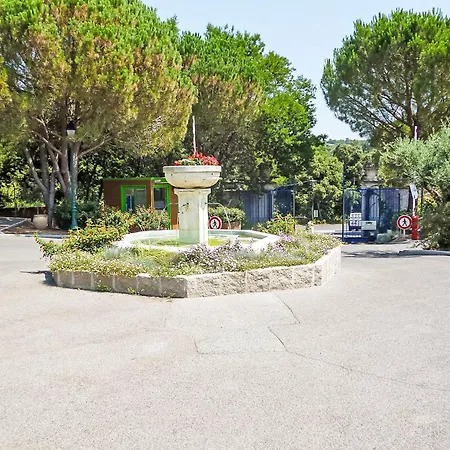 Les Restanques Golfe Saint Tropez-3 By Interhome